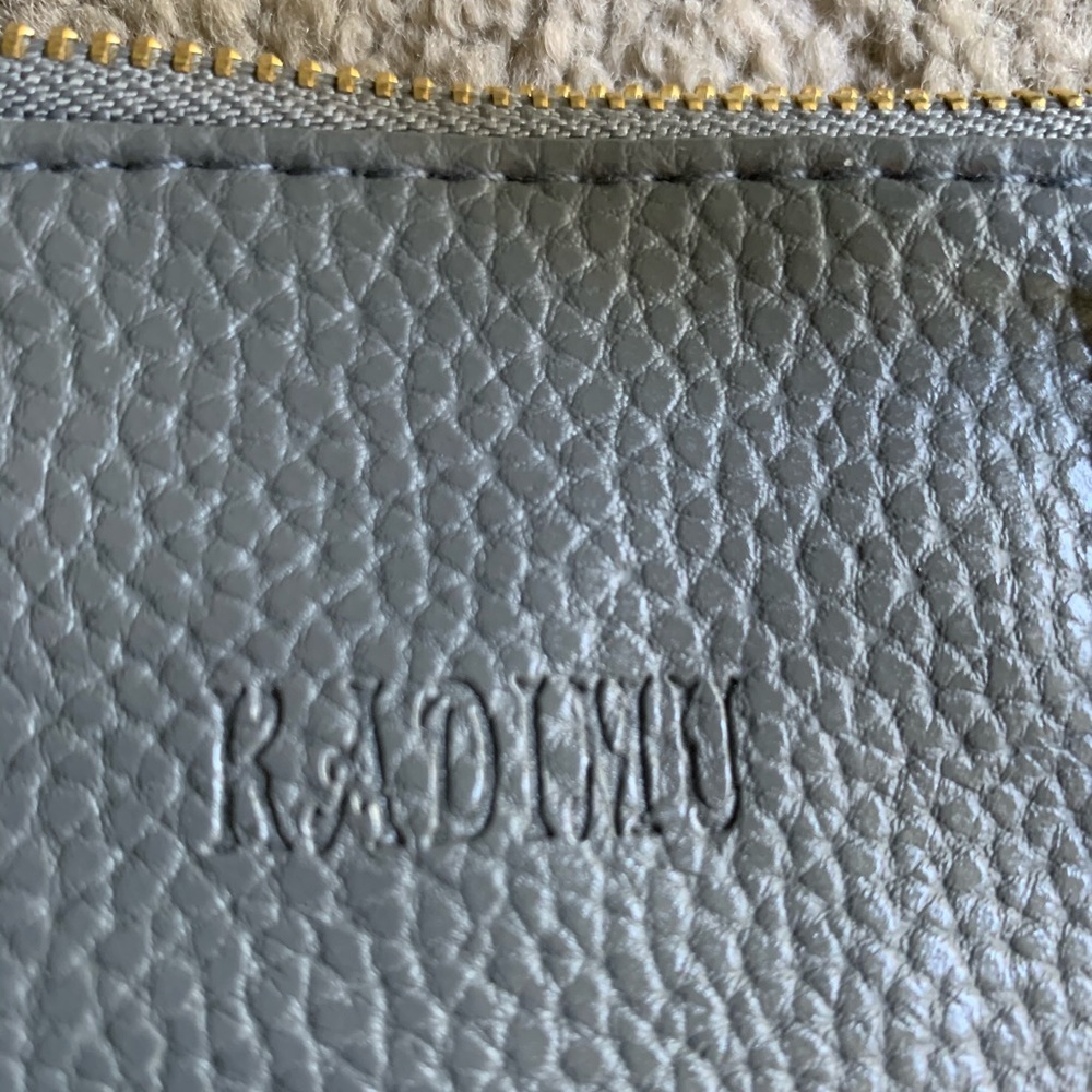 Small Purse - Picture 4 of 5